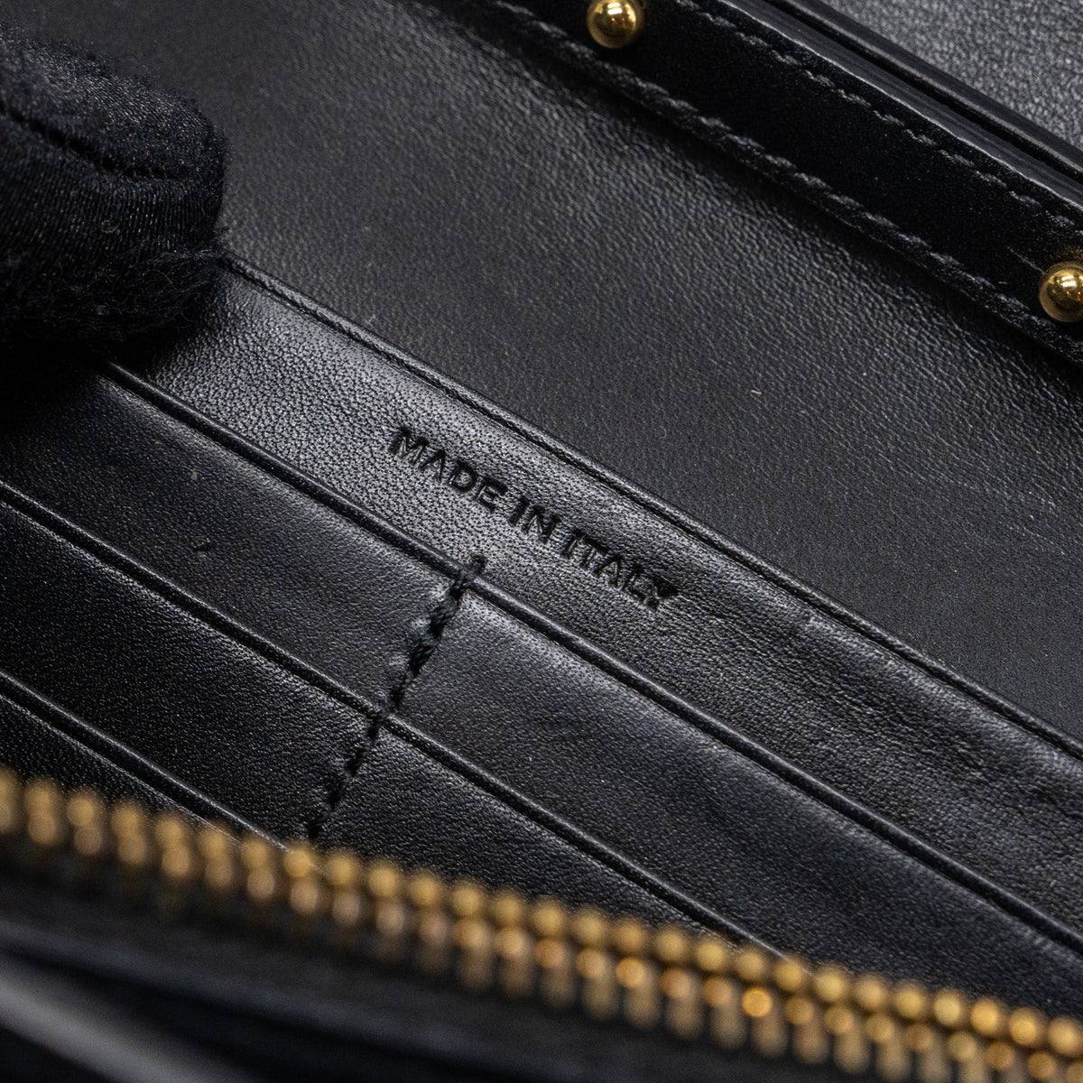 saint-laurent-flap-chain-bag-lambskin-black-ghw