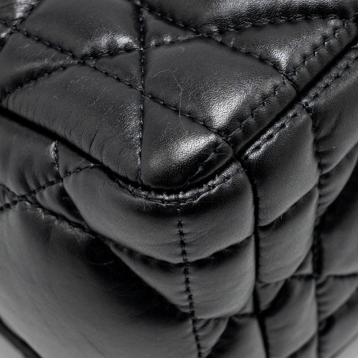 dior-medium-dior-caro-bag-calfskin-so-black-copy