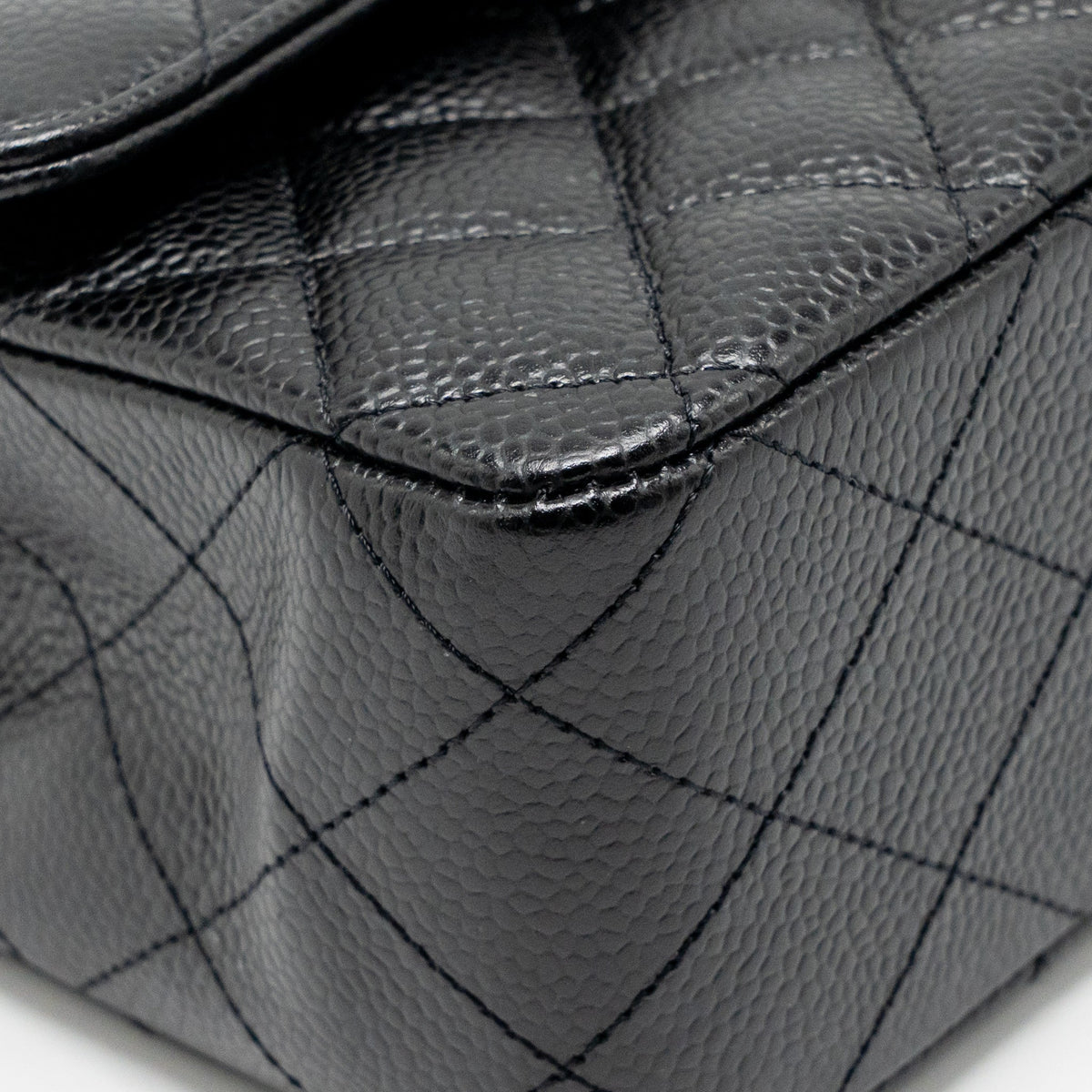 chanel-medium-classic-double-flap-bag-caviar-black-lghw