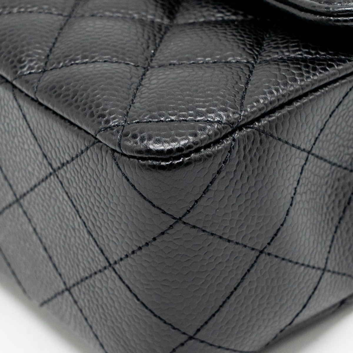 chanel-medium-classic-double-flap-bag-caviar-black-lghw