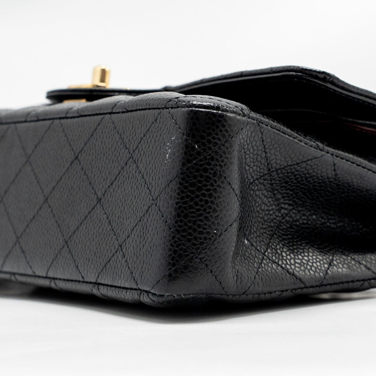 chanel-medium-classic-double-flap-bag-caviar-black-ghw-29