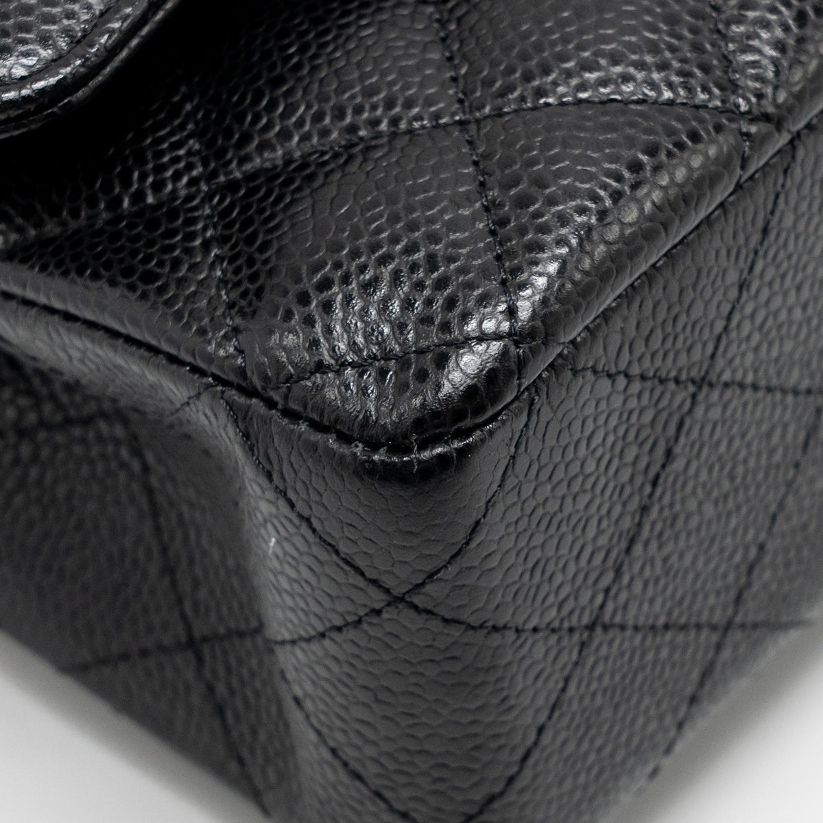 chanel-medium-classic-double-flap-bag-caviar-black-ghw-29
