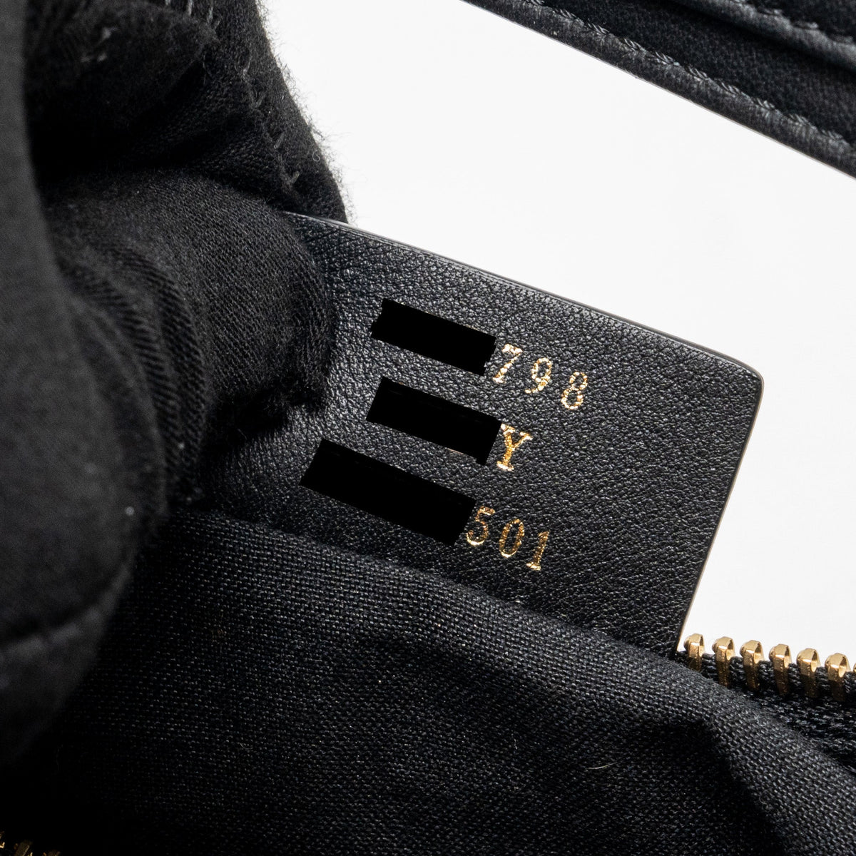 fendi-small-fendigraphy-bag-calfskin-black-ghw