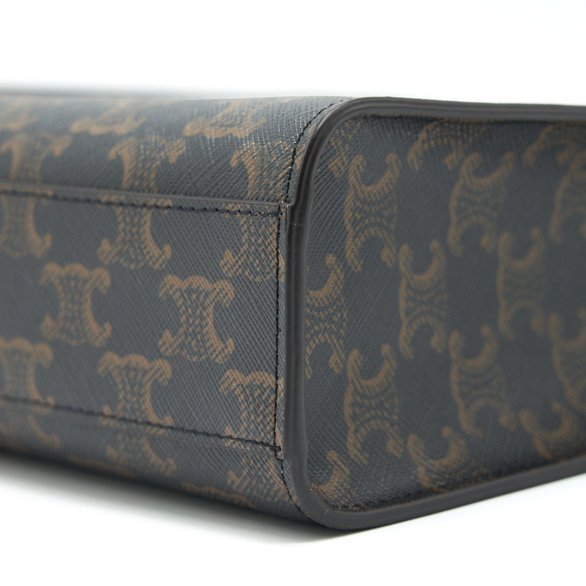 celine-small-cabas-vertical