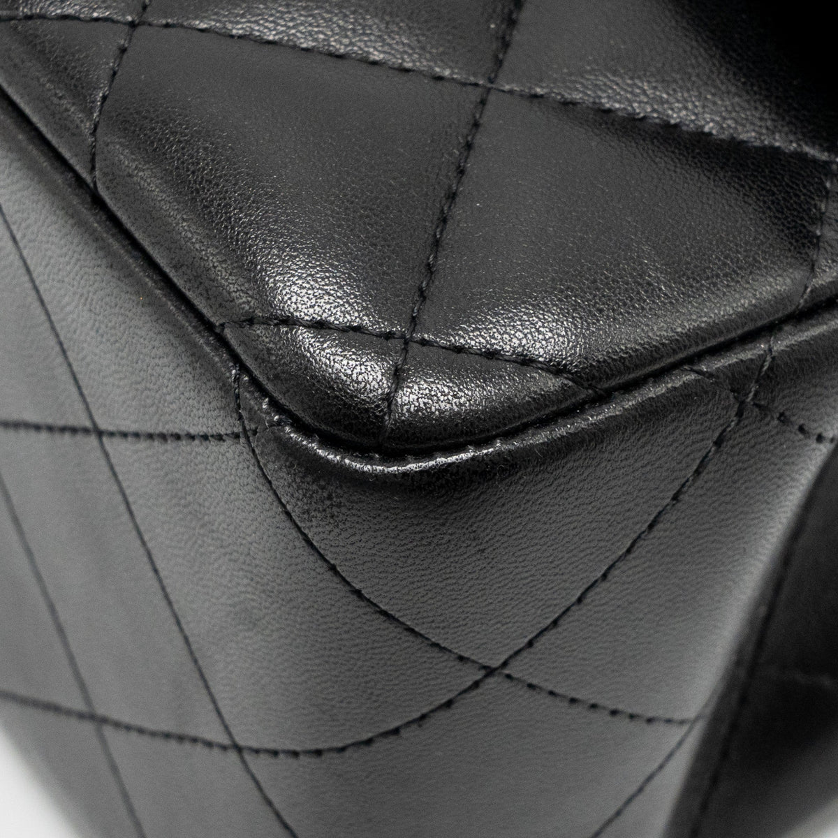 chanel-jumbo-classic-double-flap-bag-lambskin-black-shw-1