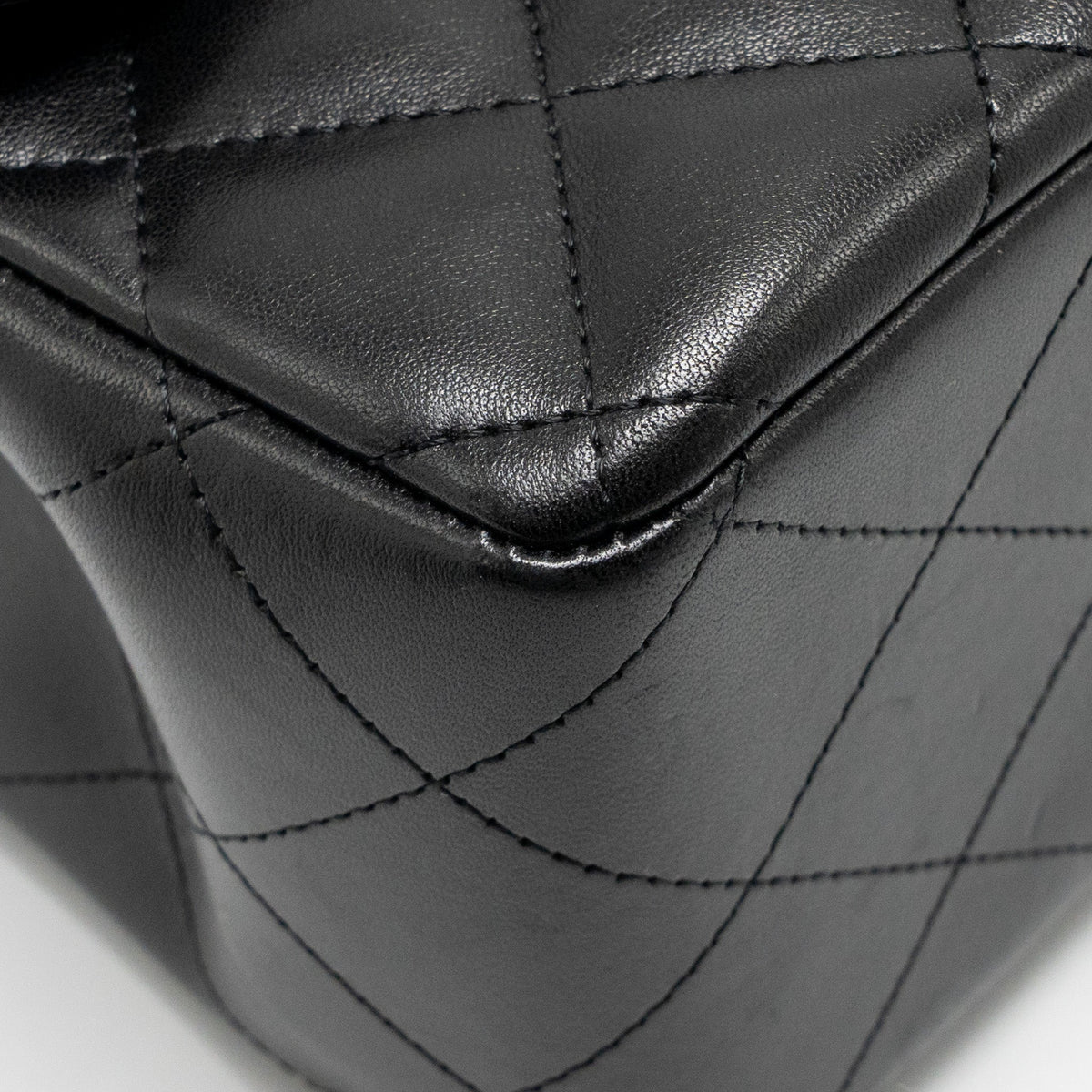 chanel-jumbo-classic-double-flap-bag-lambskin-black-shw-1