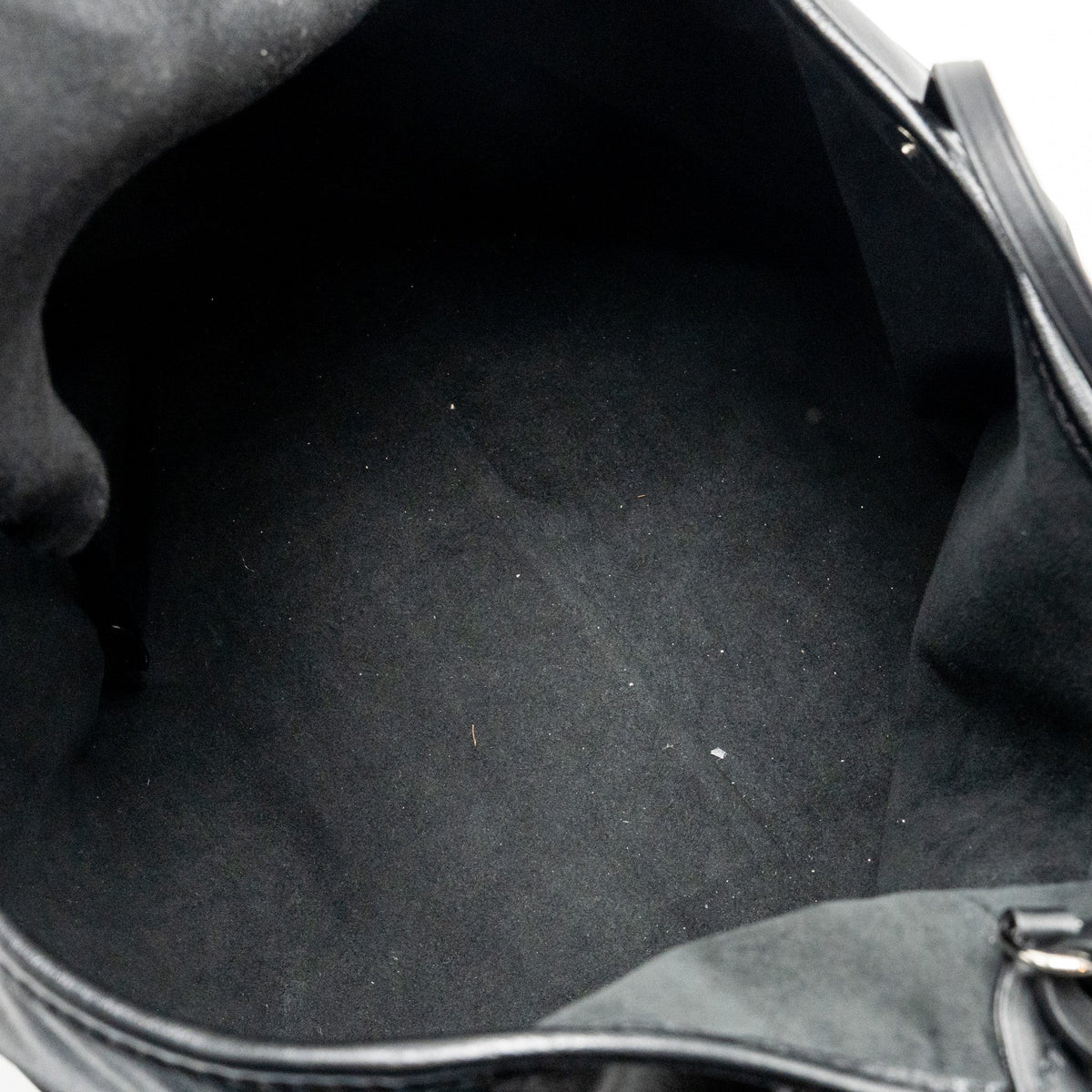louis-vuitton-carryall-vibe-mm-lambskin-monogram-canvas-black-shw-copy
