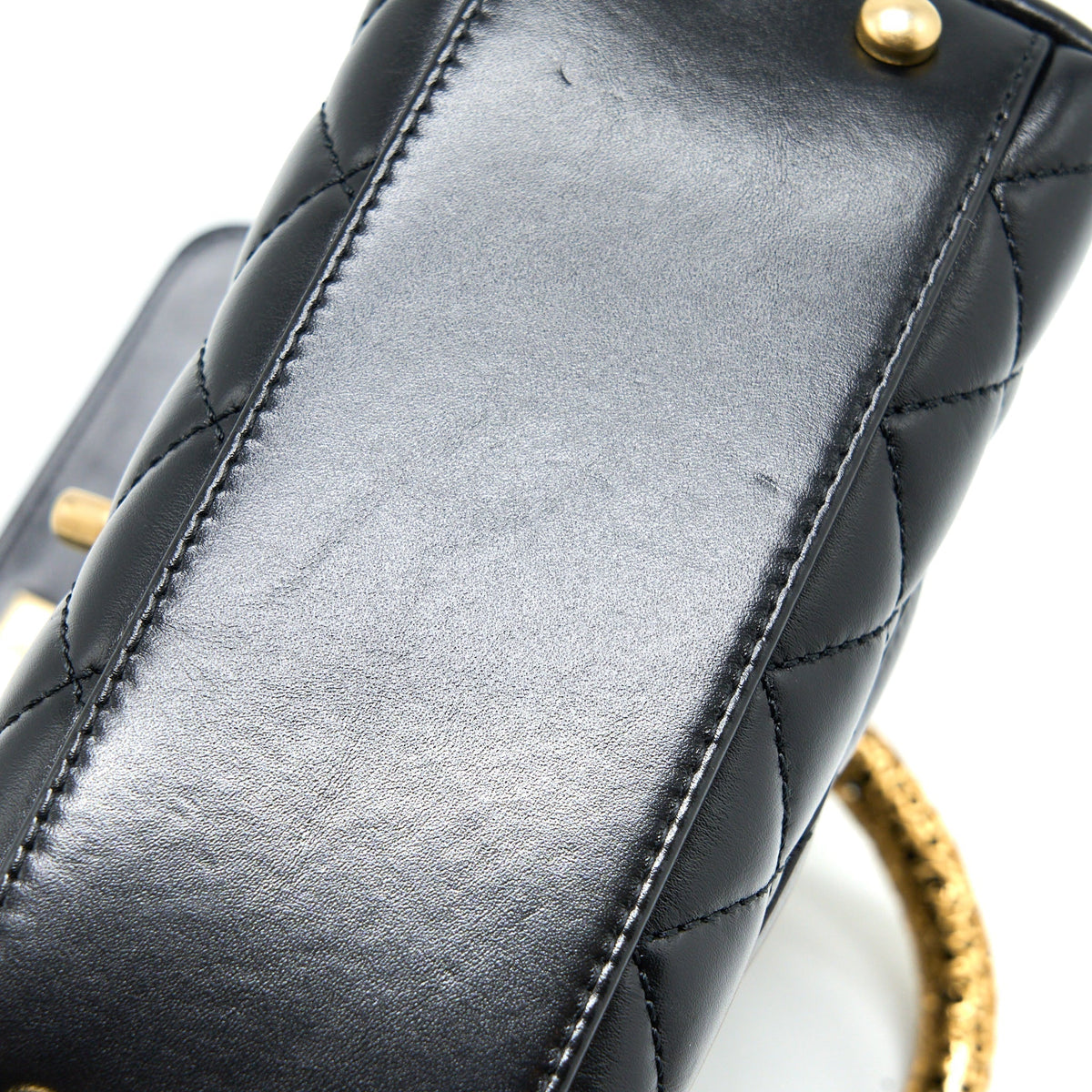 chanel-22a-mini-coco-handle-with-detailed-letter-handle-calfskin-black-ghw-microchip