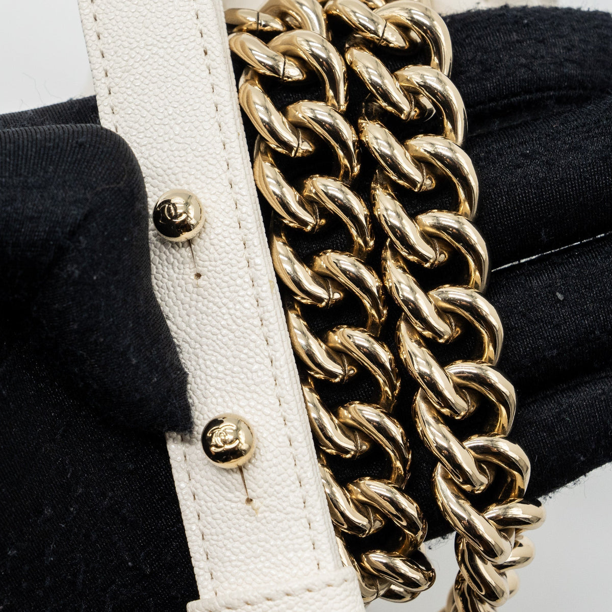 chanel-medium-le-boy-caviar-leather-white-lghw