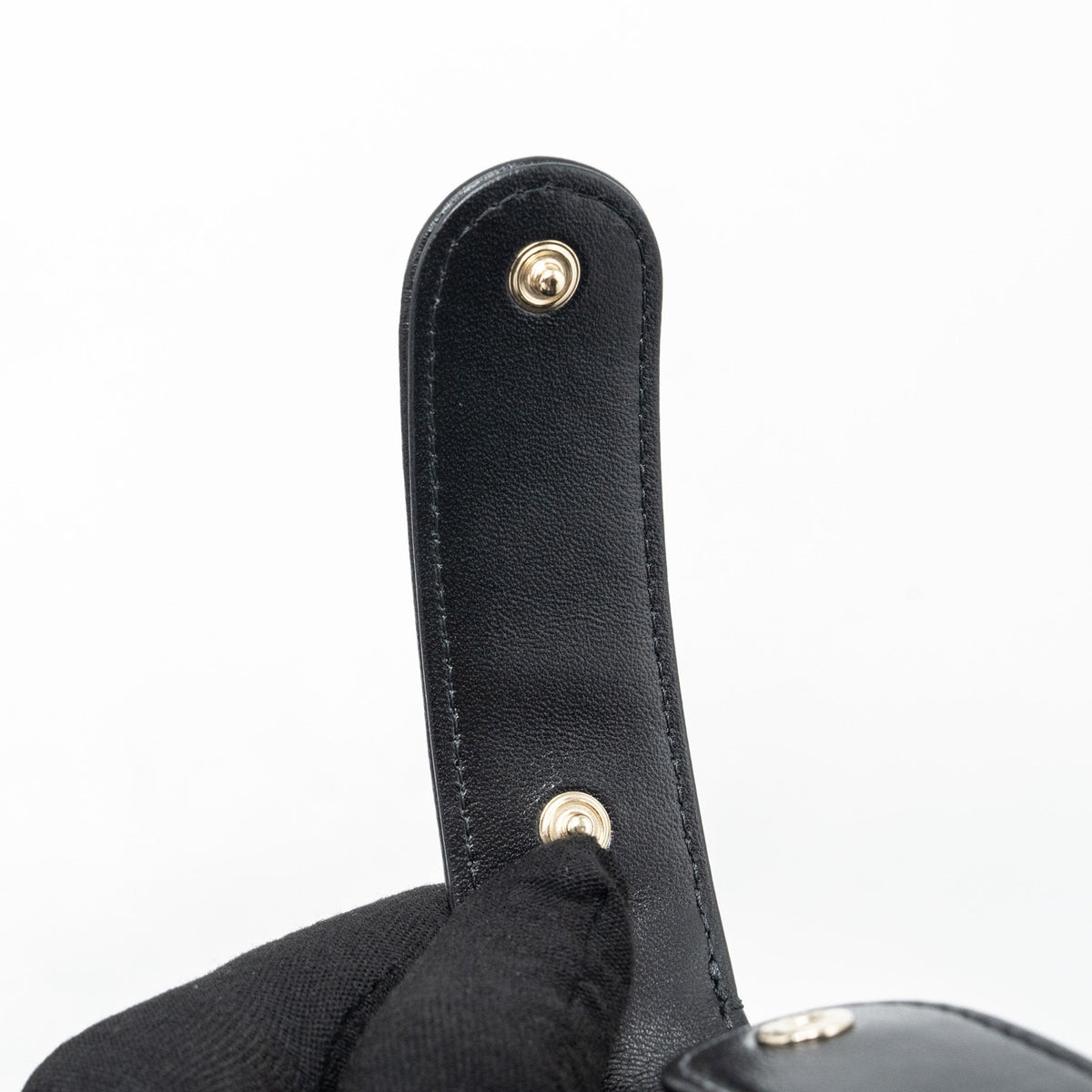 chanel-23c-round-clutch-lambskin-black-ghw-microchip