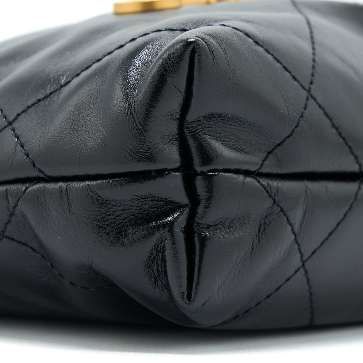 chanel-mini-22-bag-shiny-calfskin-black-brushed-ghw-microchip
