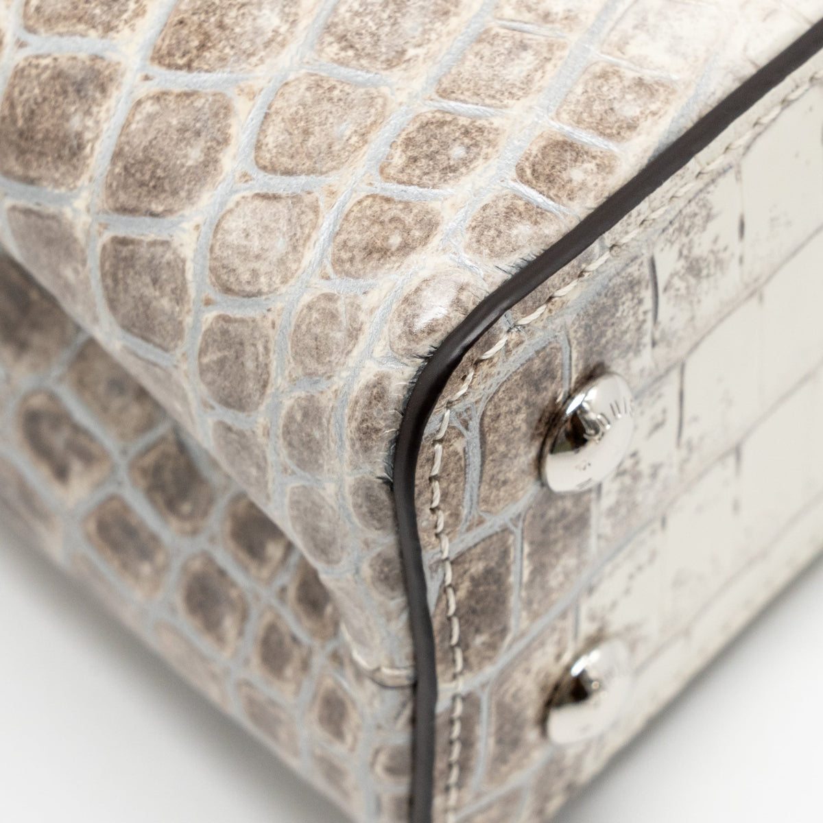 louis-vuitton-capucines-mini-himalayan-crocodile-white-shw