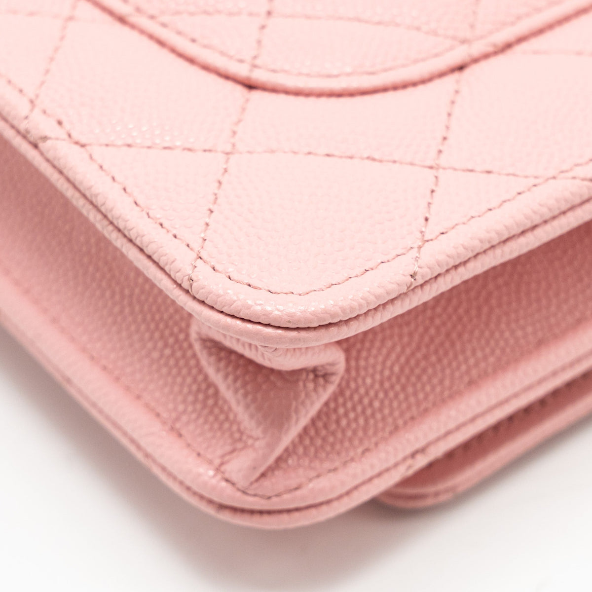 chanel-classic-wallet-on-chain-caviar-pink-lghw-microchip