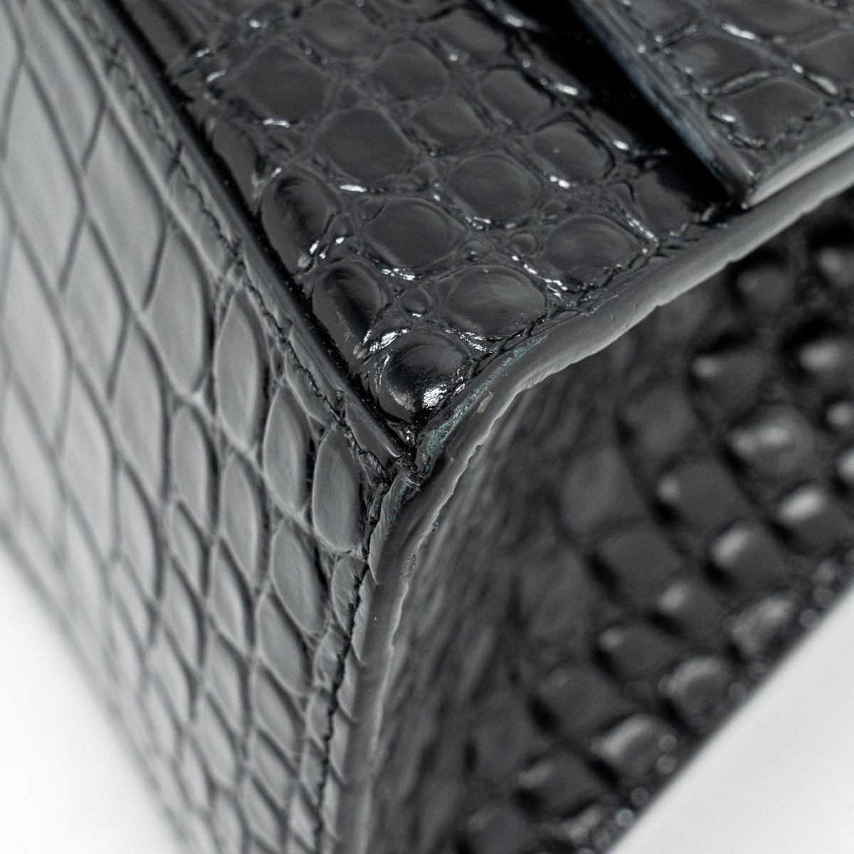 balenciaga-hourglass-s-croc-embossed-calfskin-so-black-1
