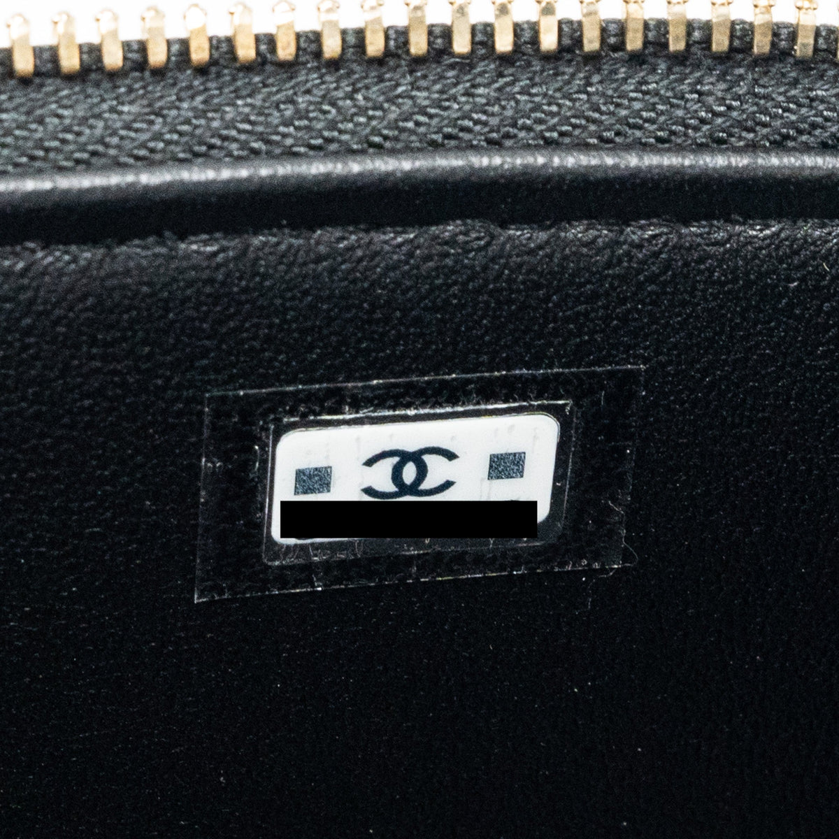 chanel-22k-gold-pillar-adjustable-chain-long-vanity-lambskin-black-ghw-microchip-2