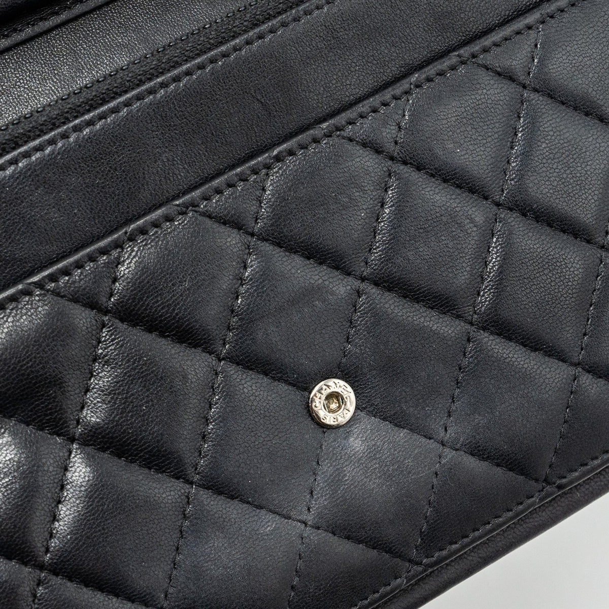 chanel-boy-wallet-on-chain-lambskin-black-ruthenium-hardware