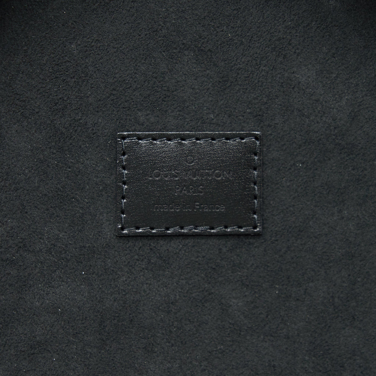 louis-vuitton-cannes-monogram-reverse-canvas-2