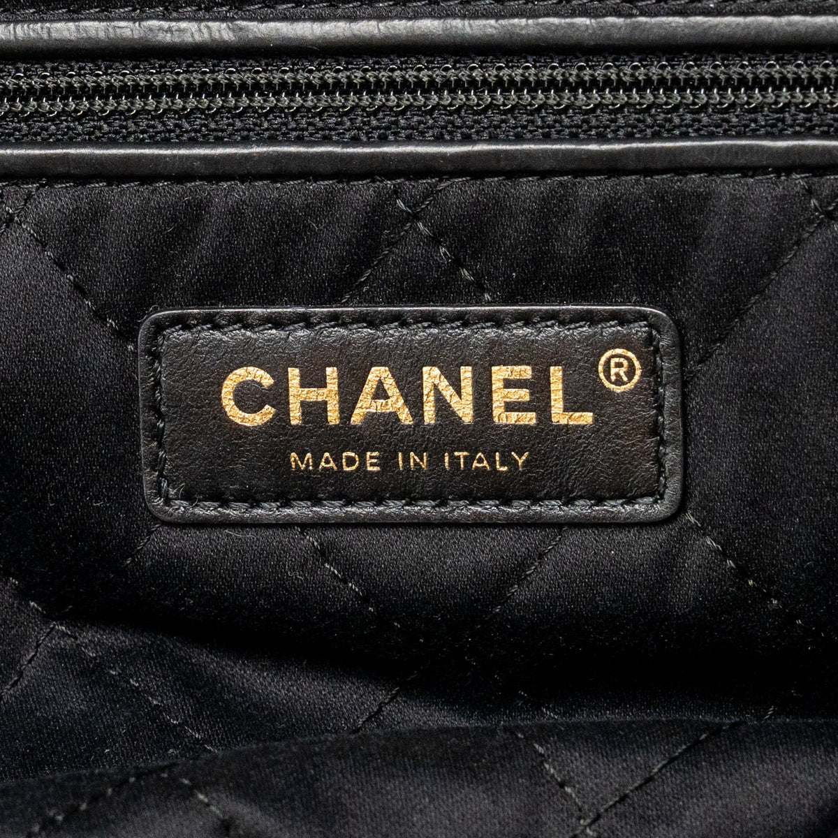 chanel-small-22-bag-white-letter-shiny-calfskin-black-ghw-microchip
