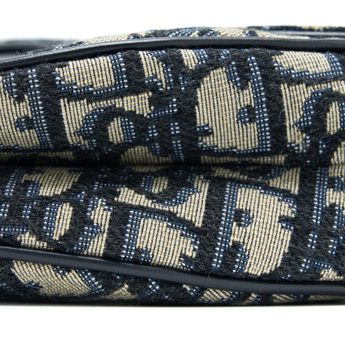 dior-saddle-bag-with-removable-shoulder-strap-oblique-embroidery-dark-blue-ghw