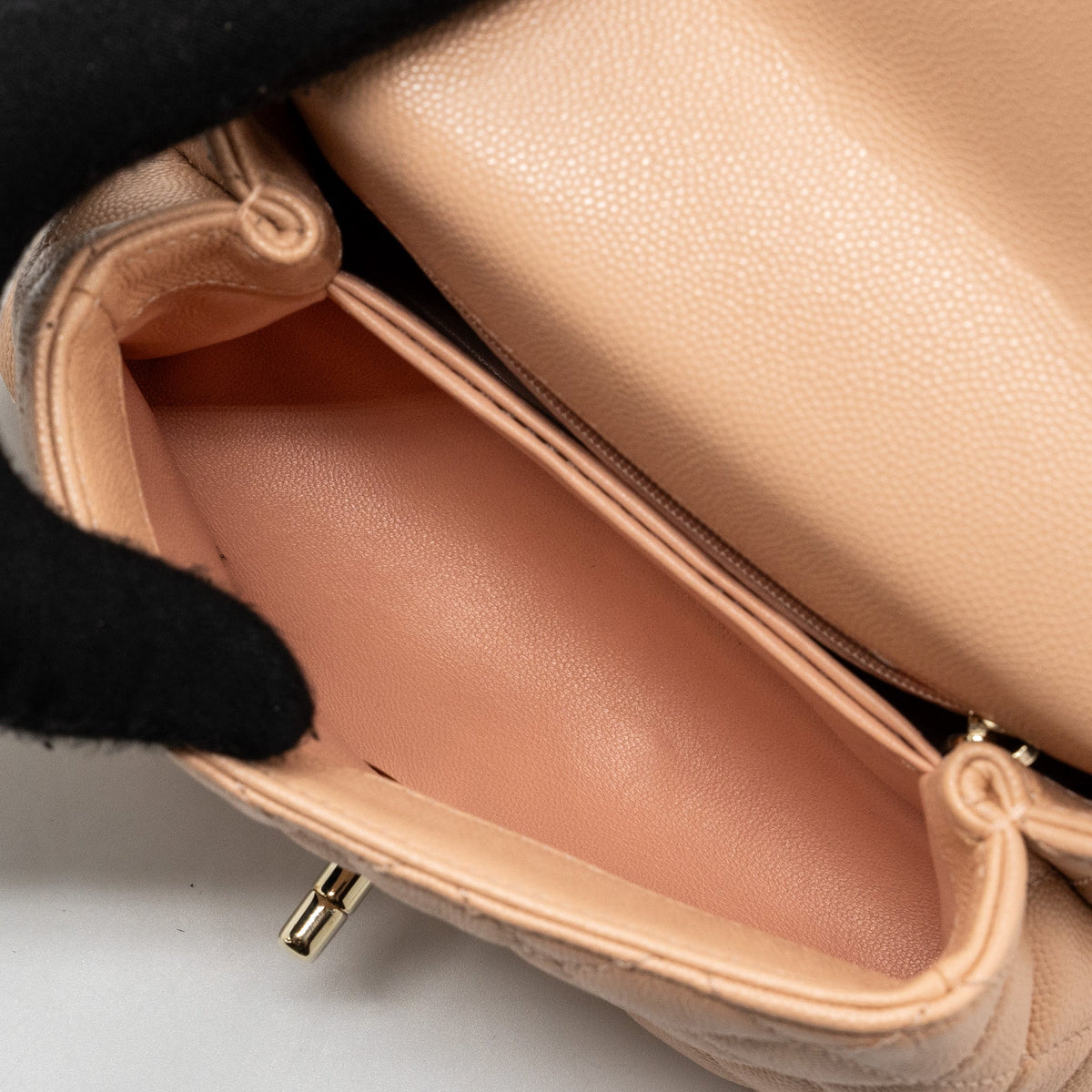 chanel-mini-coco-handle-caviar-beige-lghw