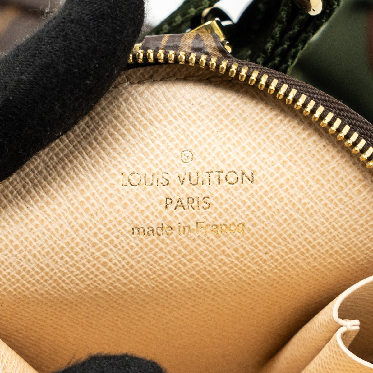 louis-vuitton-multi-pochette-accessories-monogram-canvas-khaki-ghw