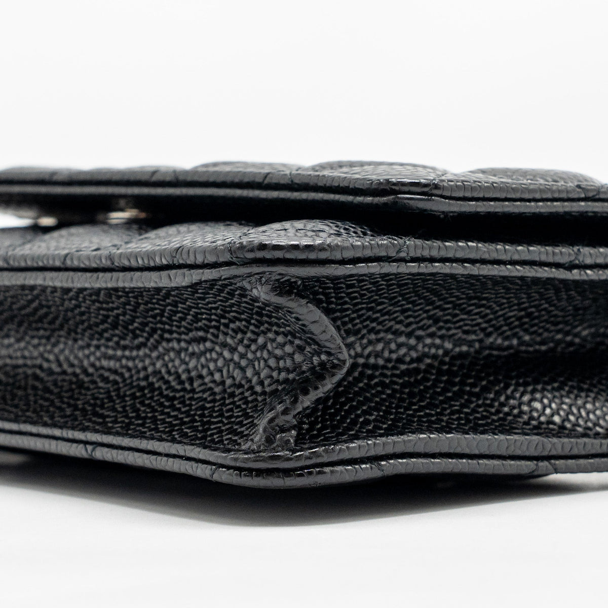 chanel-classic-wallet-on-chain-caviar-black-shw-10