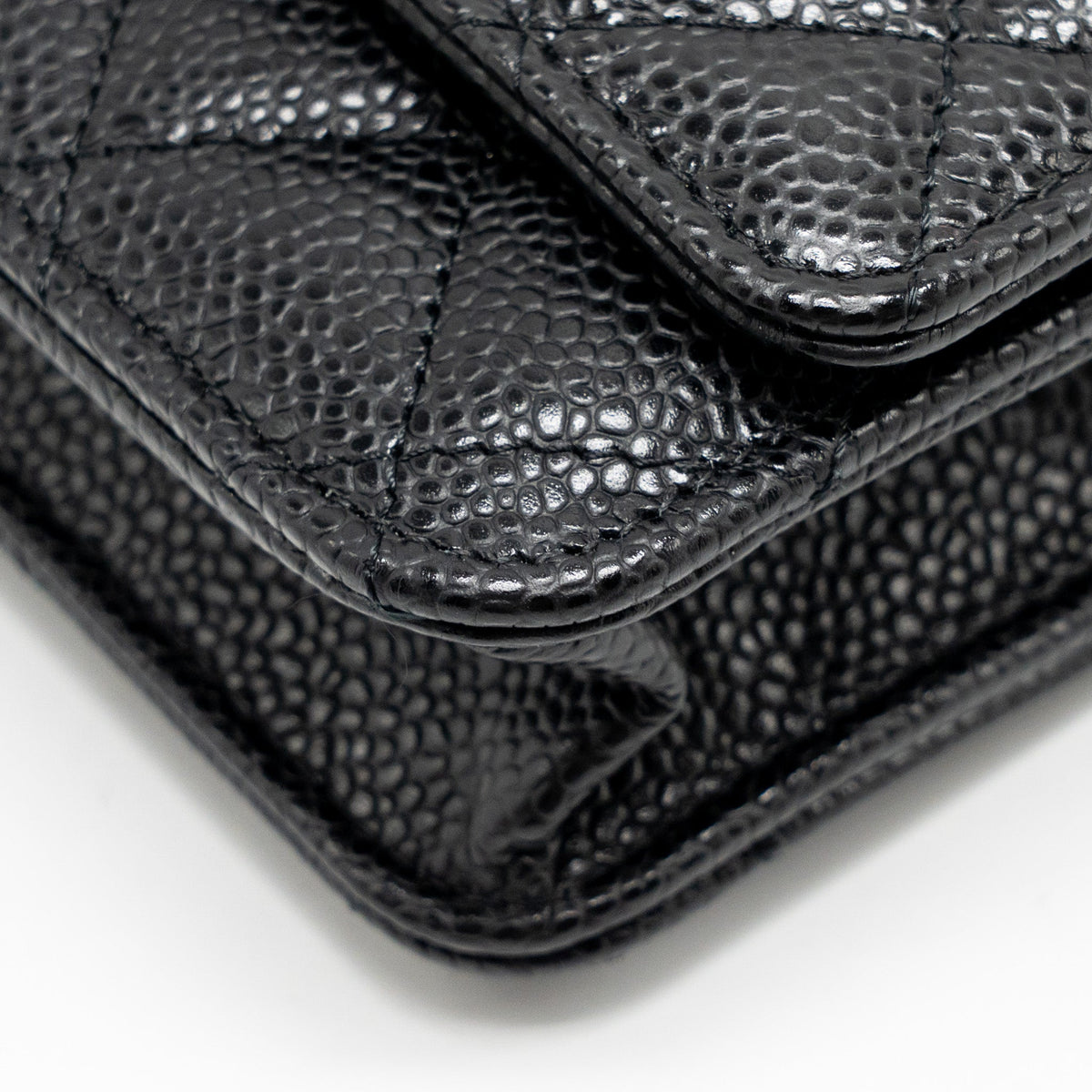 chanel-classic-wallet-on-chain-caviar-black-shw-10