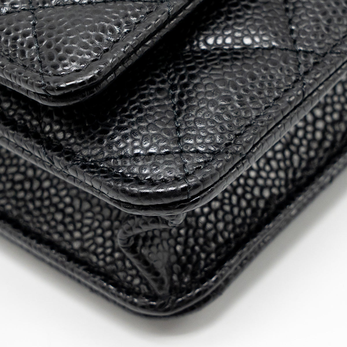 chanel-classic-wallet-on-chain-caviar-black-shw-10