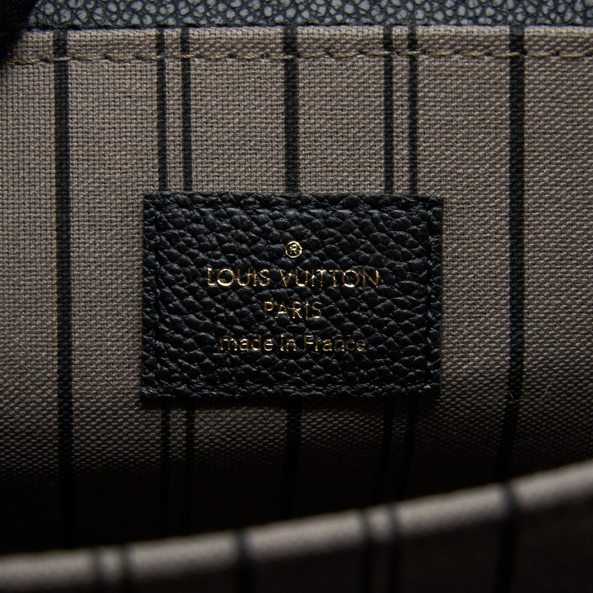 louis-vuitton-pochette-metis-monogram-empreinte-black-ghw-1