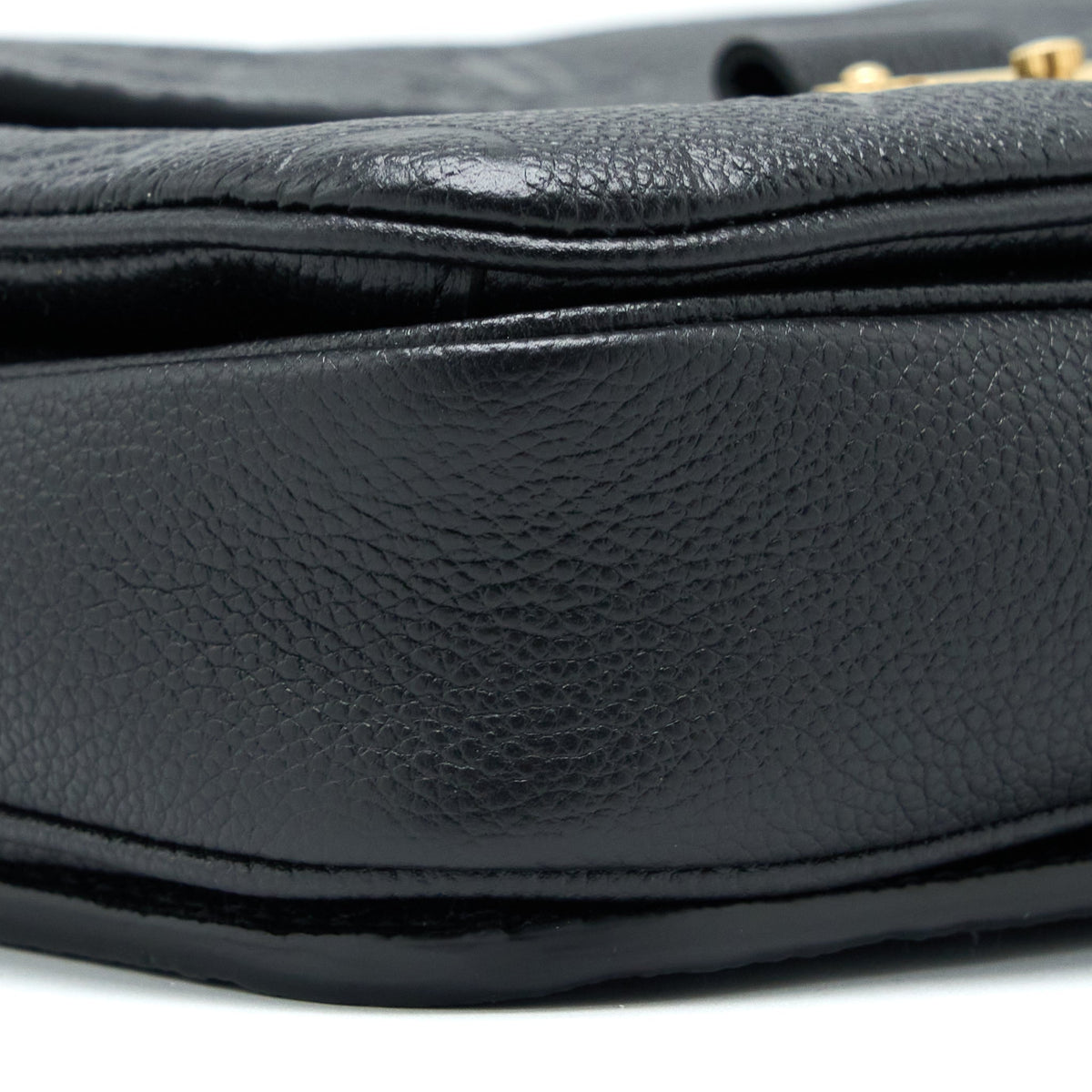 louis-vuitton-pochette-metis-monogram-empreinte-black-ghw-new-version