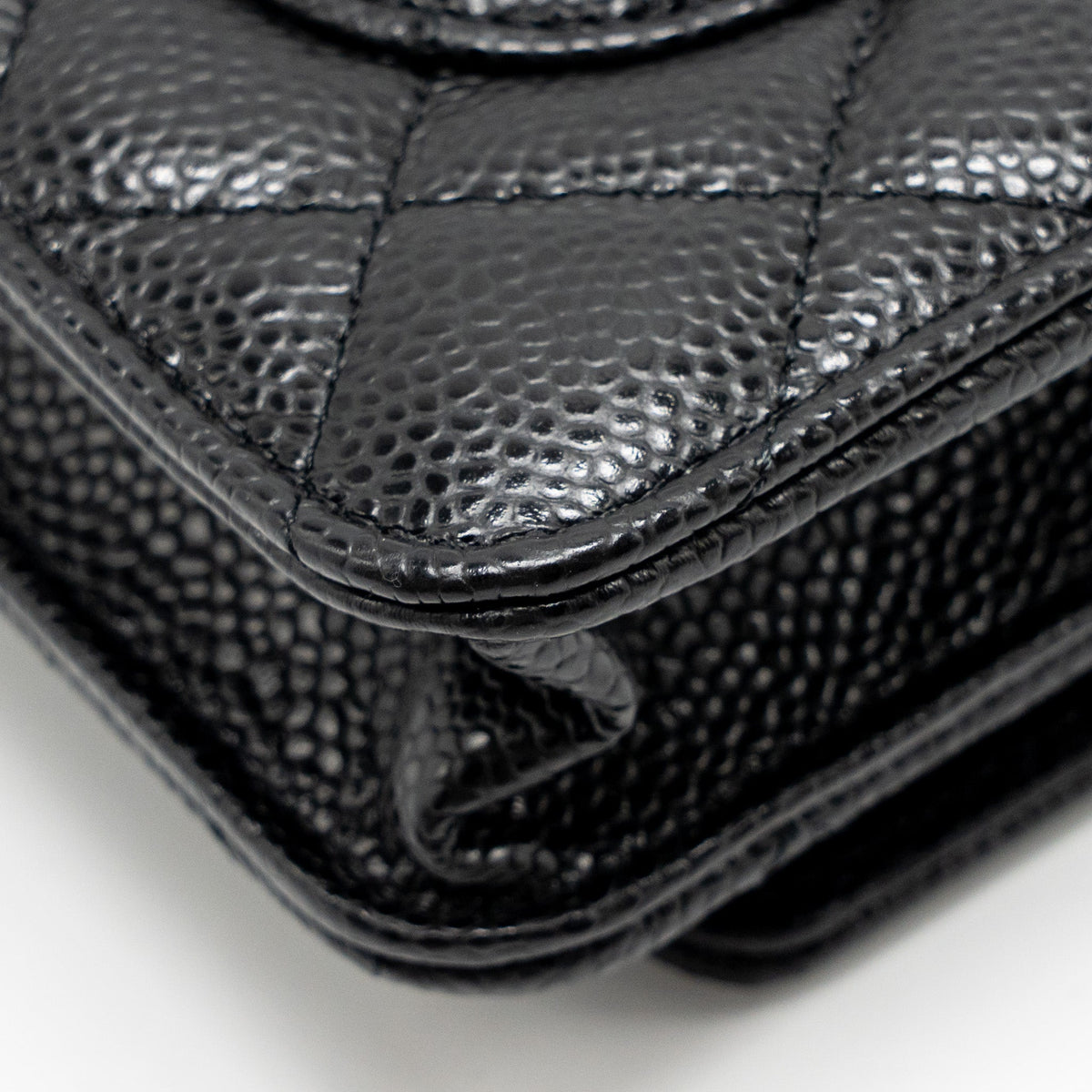 chanel-classic-wallet-on-chain-caviar-black-shw-10