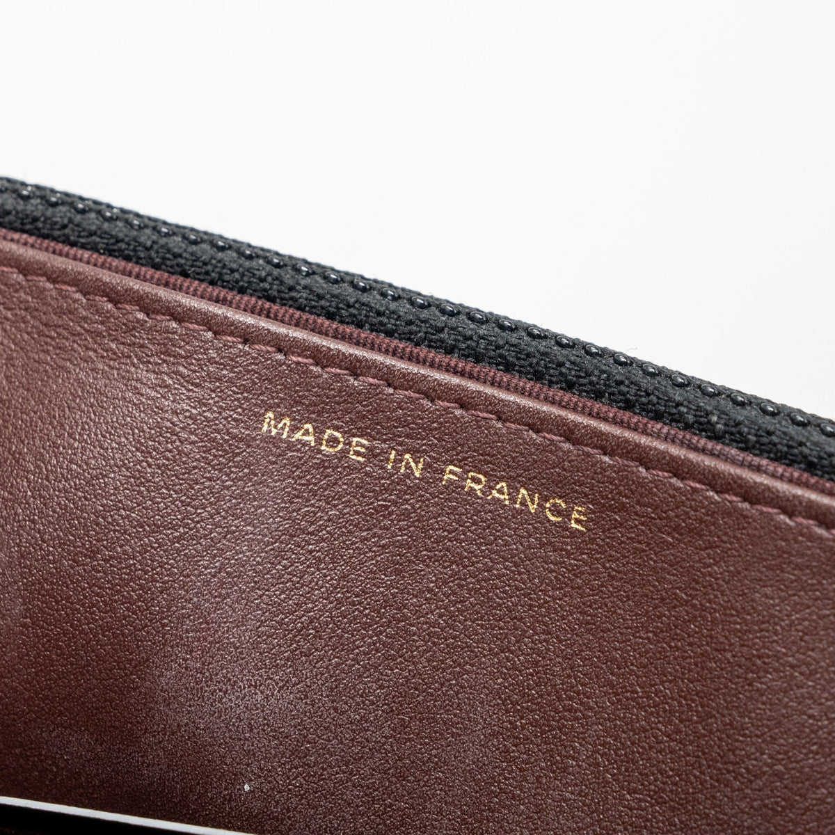 chanel-classic-wallet-on-chain-black-caviar-black-ghw