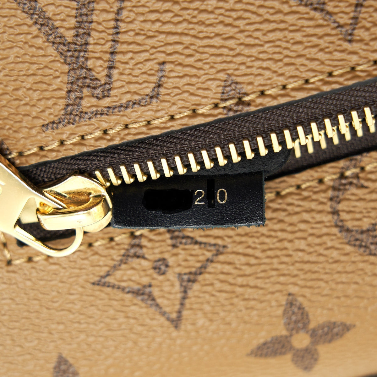 louis-vuitton-monogram-reverse-canvas-pochette-metis