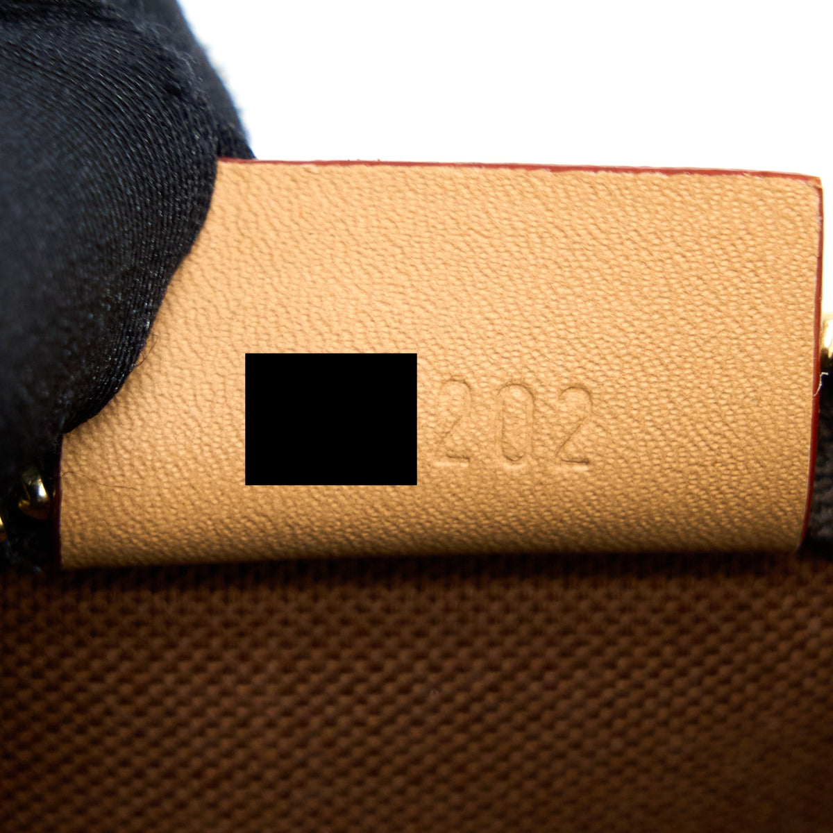 louis-vuitton-new-version-nano-speedy-monogram-canvas-ghw