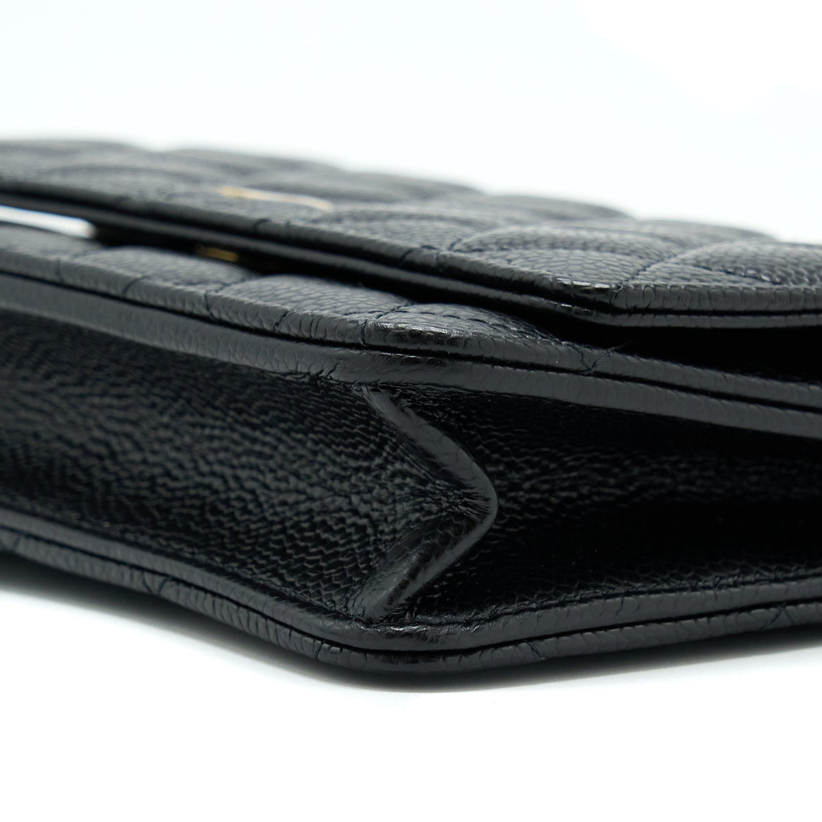 chanel-classic-wallet-on-chain-caviar-black-ghw-microchip-4