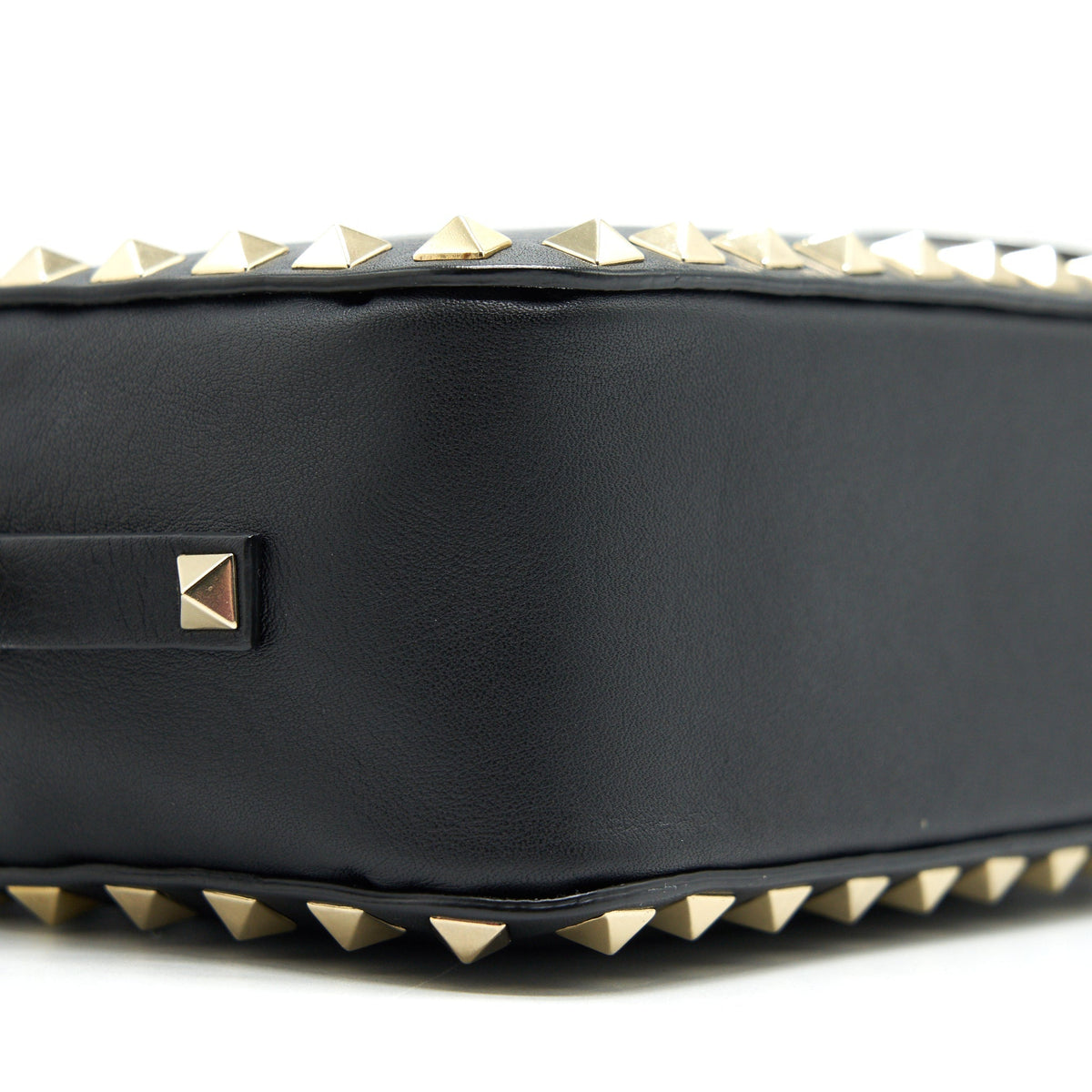 valentino-rockstud-crossbody-camera-bag-black