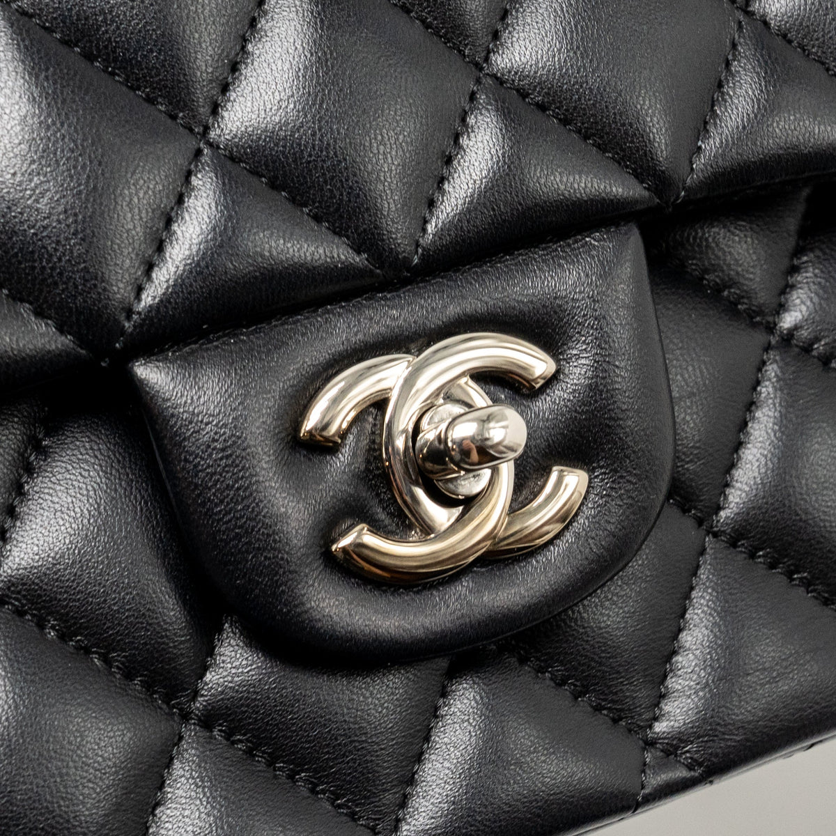 chanel-medium-classic-double-flap-bag-lambskin-black-shw-1
