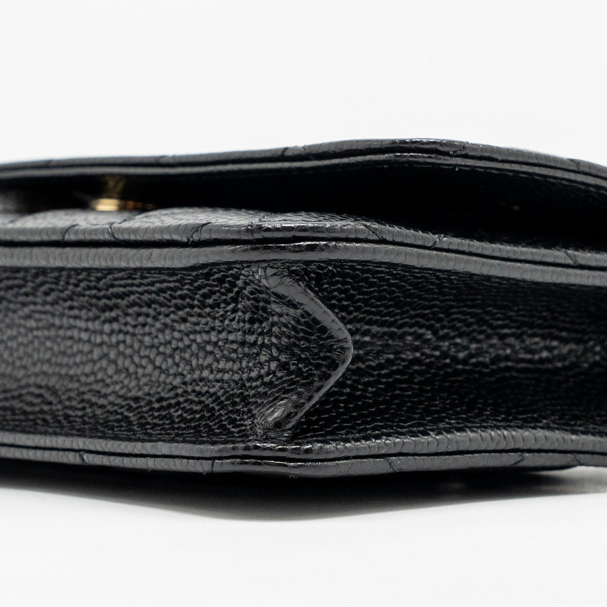 chanel-classic-wallet-on-chain-caviar-black-ghwmicrochip-copy-1
