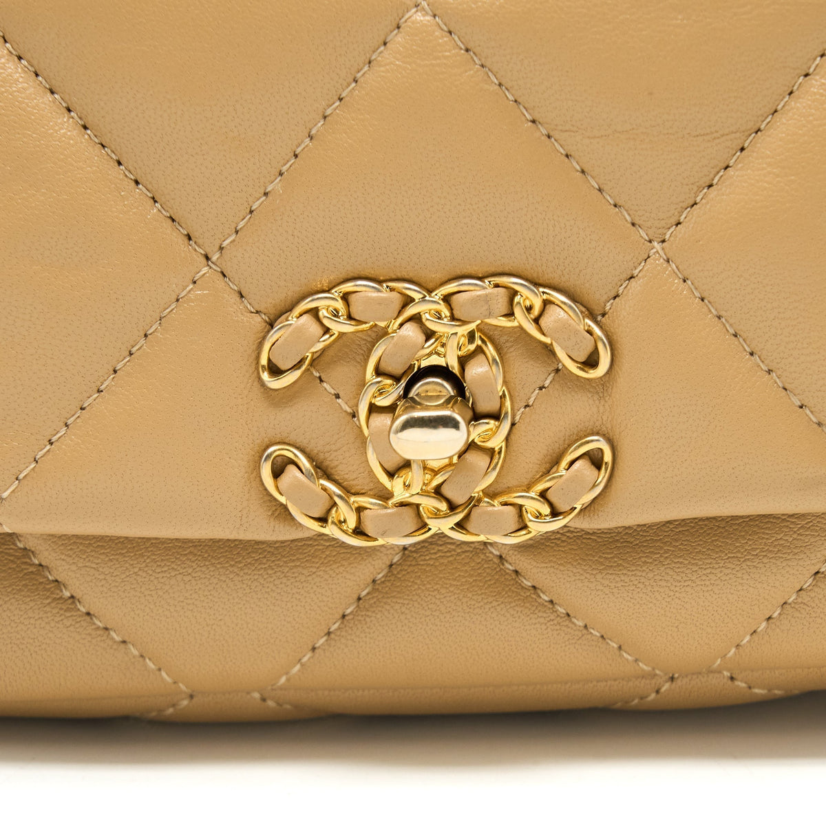 chanel-19-belt-bag-dark-beige-multicolour-hardware
