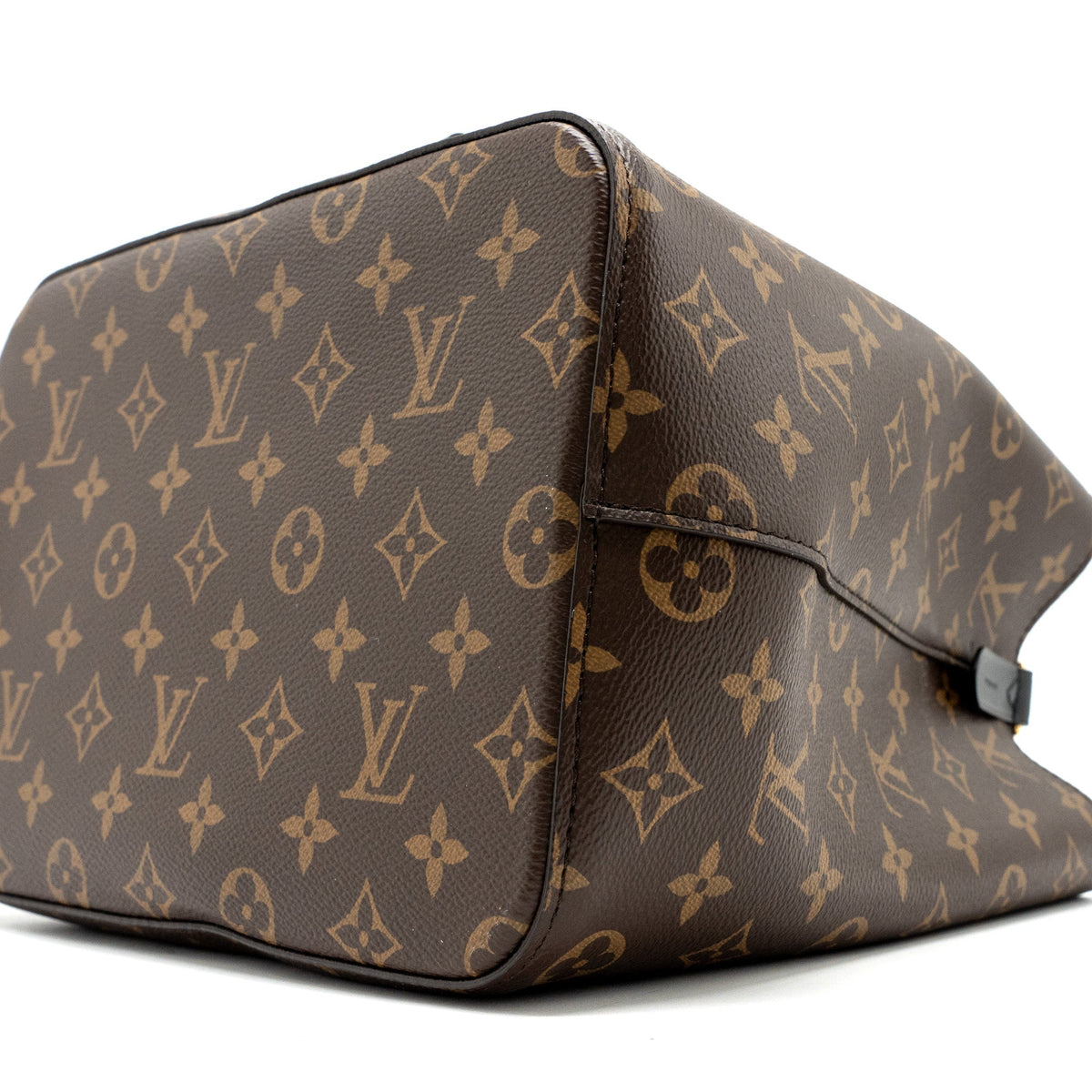 louis-vuitton-neonoe-monogram-canvas-black-ghw-3