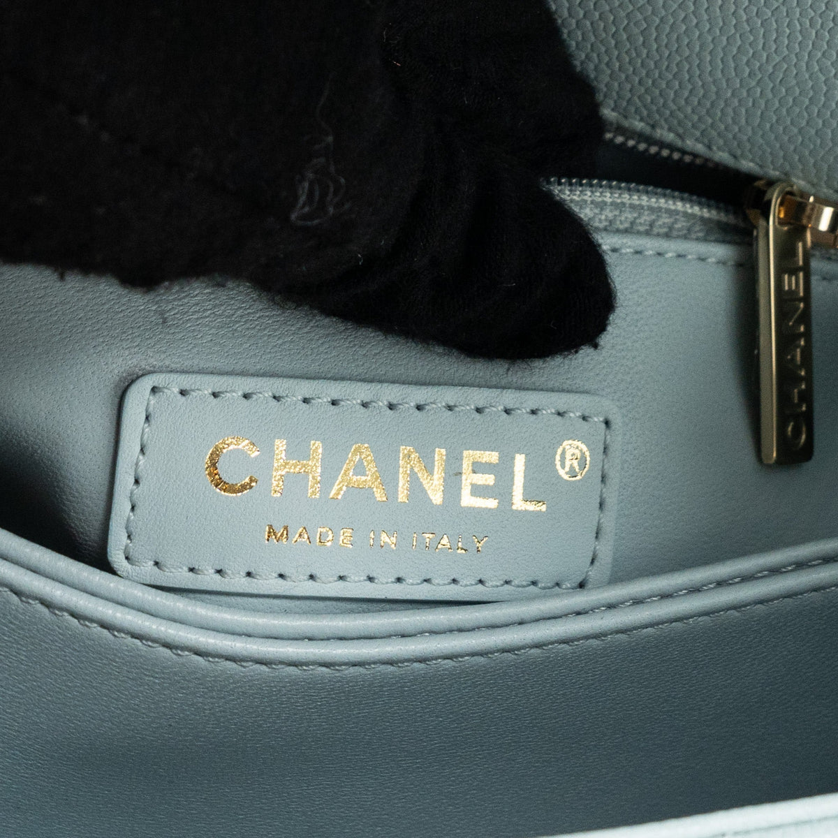 chanel-small-coco-handle-caviar-light-blue-lghw-microchip