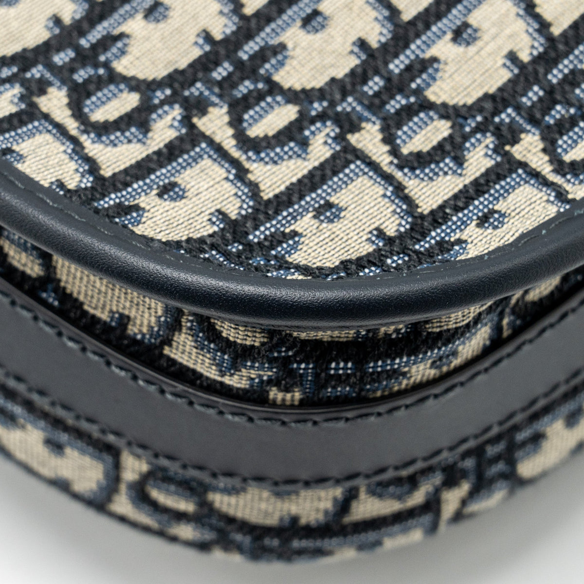 dior-medium-bobby-bag-blue-dior-oblique-jacquard-ghw-1