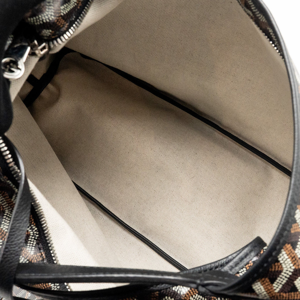 goyard-black