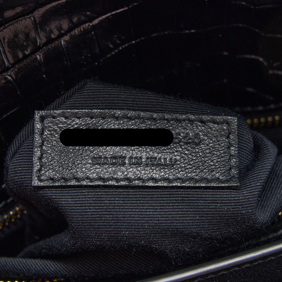 saint-laurent-cassandra-chain-bag-croc-embossed-leather-black-ghw