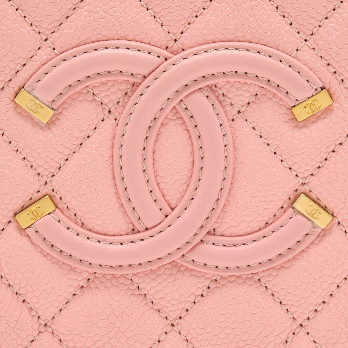 chanel-filigree-vanity-case-caviar-pink-ghw