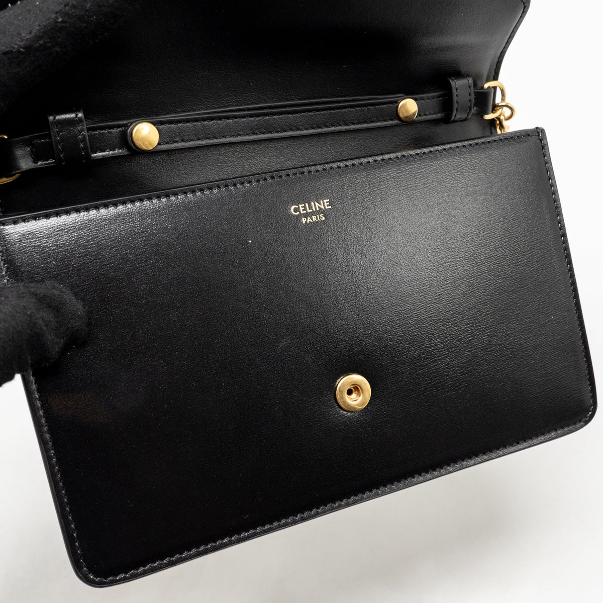 celine-wallet-on-chain-margo-calfskin-black-ghw