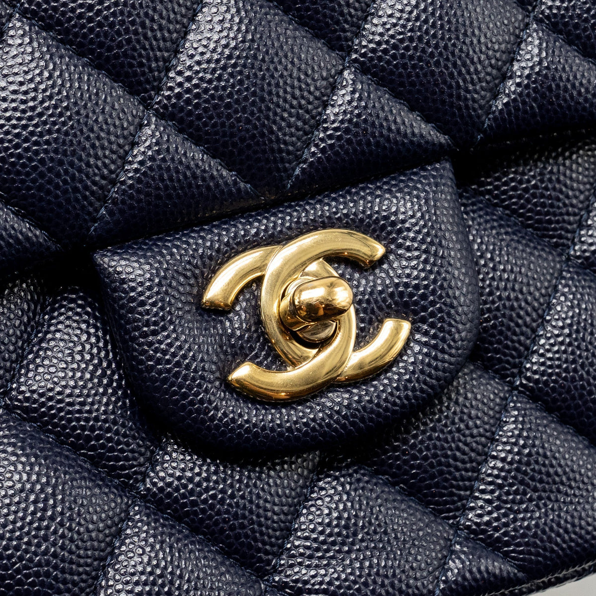 chanel-small-classic-double-flap-bag-caviar-navy-ghwmicrochip