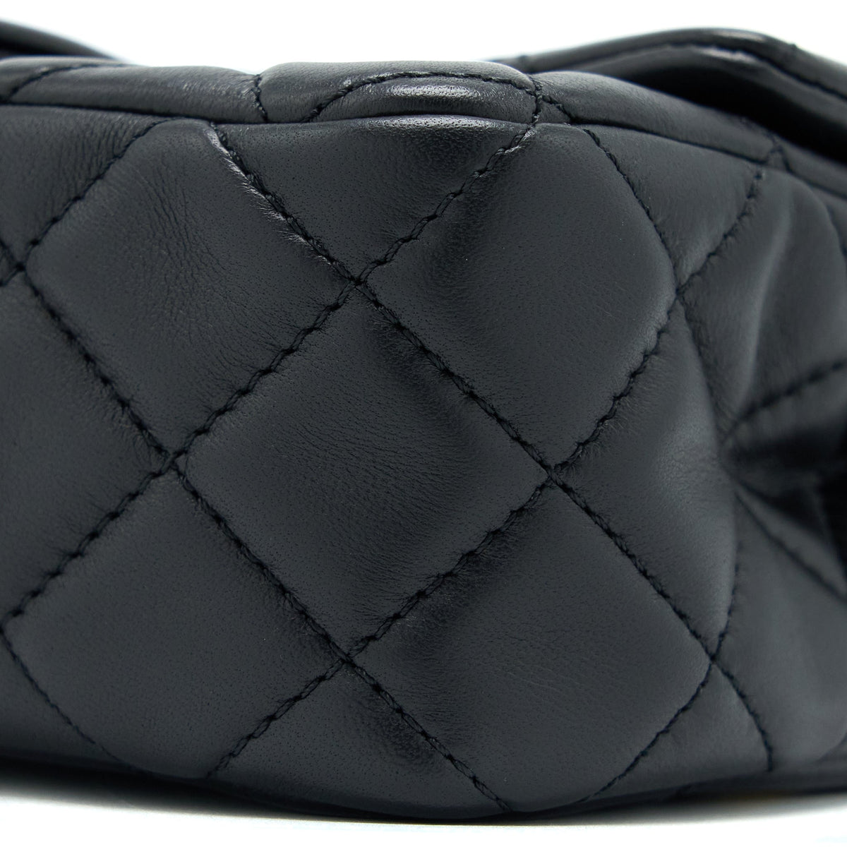 chanel-pearl-crush-mini-rectangular-flap-bag-lambskin-black-brushed-ghw