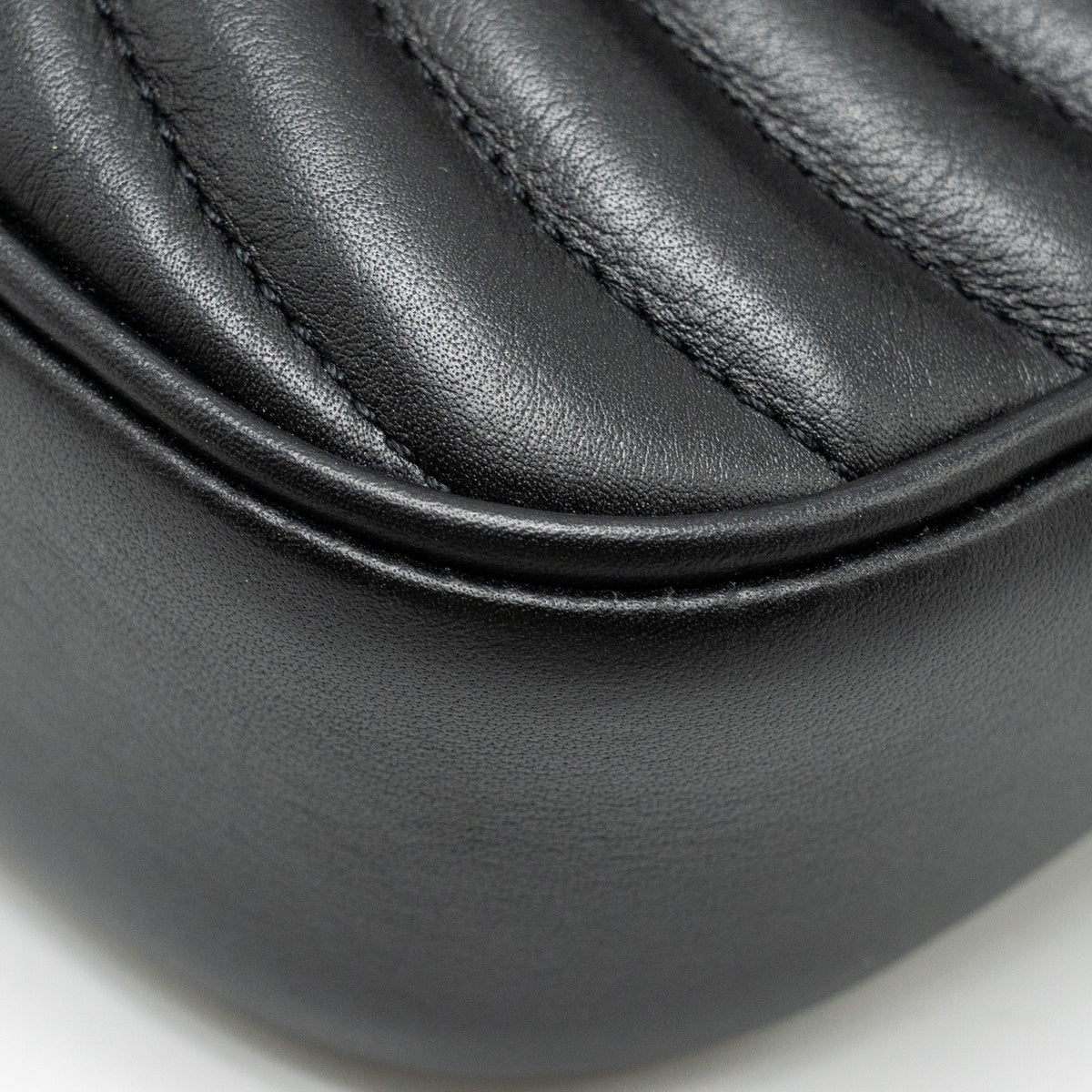 louis-vuitton-new-wave-multi-pochette-black-ghw