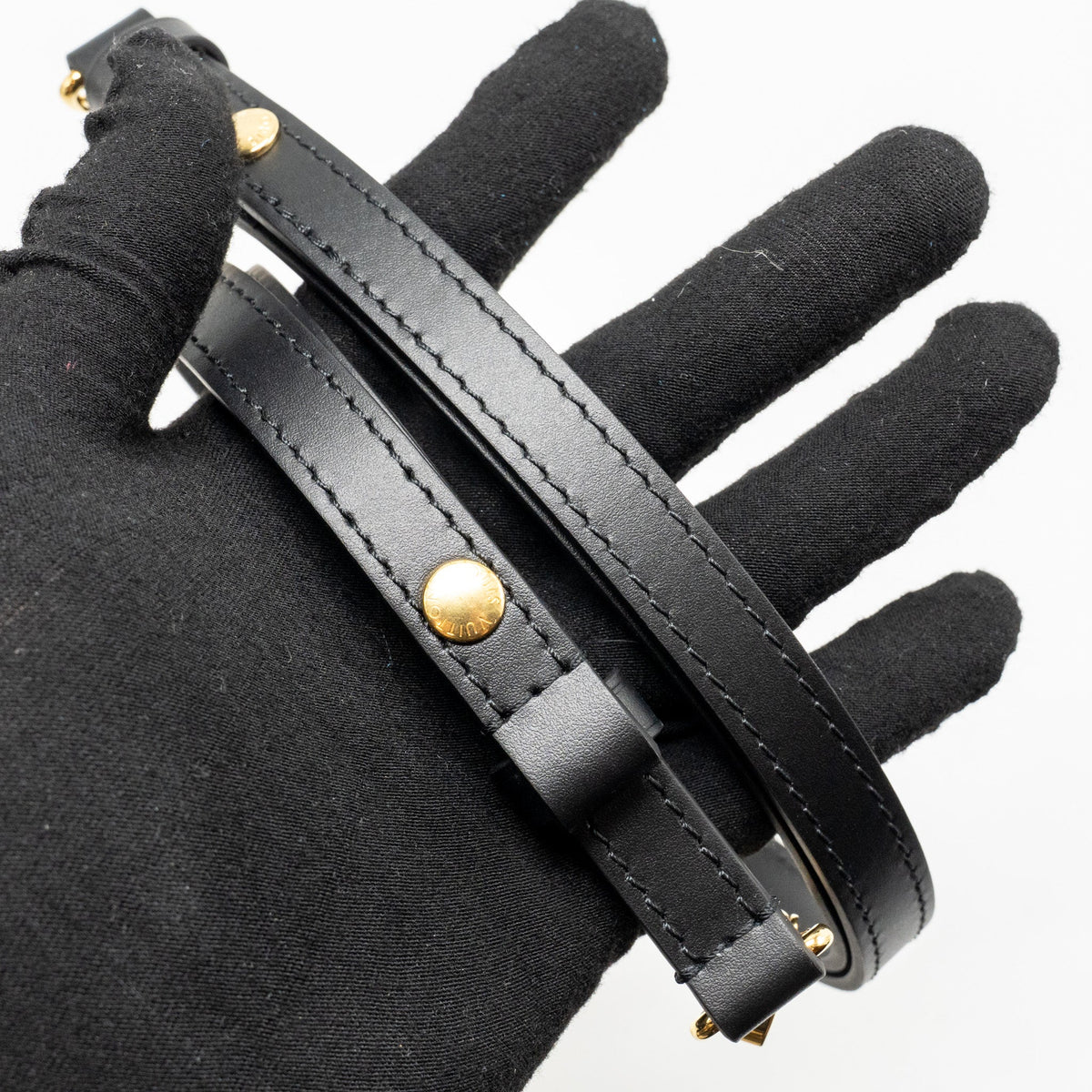 louis-vuitton-tilsitt-monogram-reverse-canvas-ghw